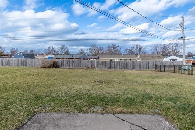 254 Crosswell Avenue, Brookville, OH 45309