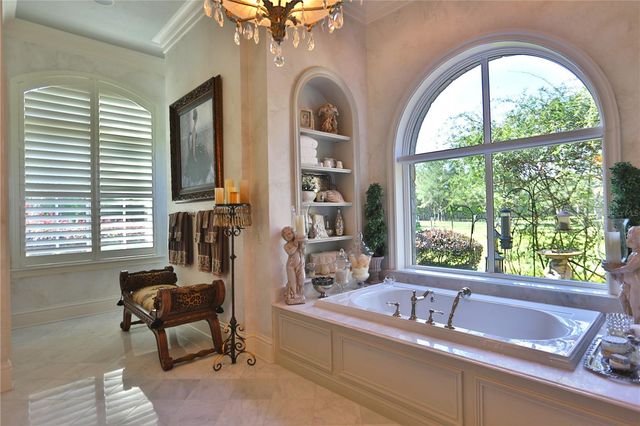 15305 NW HWY 320, Micanopy, FL 32667