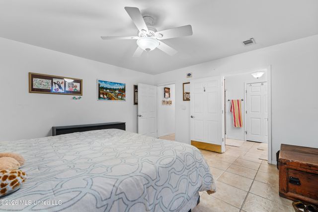 407 E Second Street, Pass Christian, MS 39571