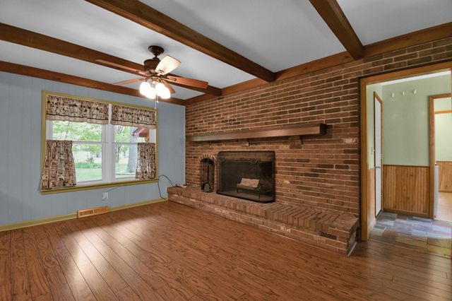102 Whirlaway Loop SW, Pataskala, OH 43062