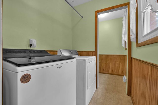 102 Whirlaway Loop SW, Pataskala, OH 43062