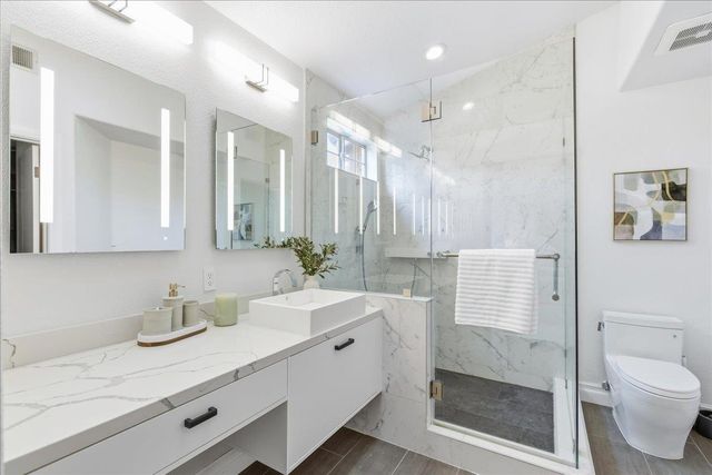 1172 La Rochelle Terrace C, Sunnyvale, CA 94089