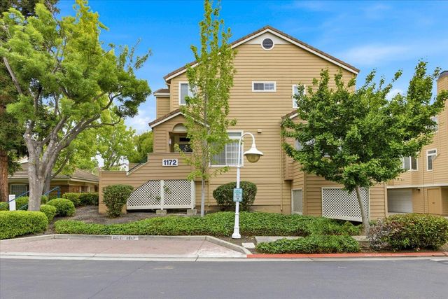 1172 La Rochelle Terrace C, Sunnyvale, CA 94089