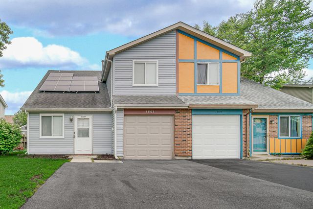 1807 Whitney Drive, Hanover Park, IL 60133