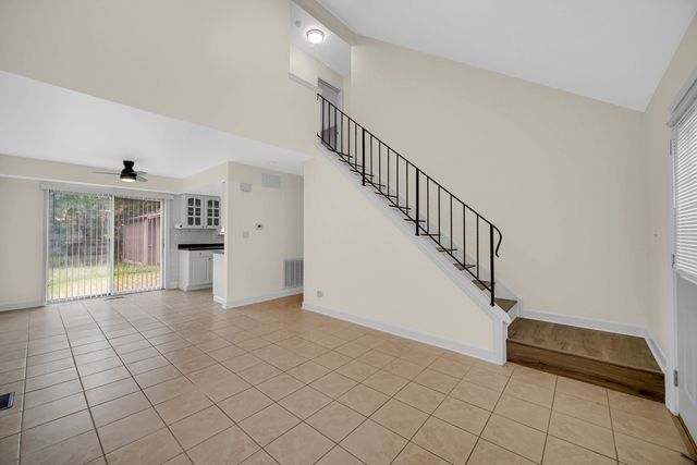 1807 Whitney Drive, Hanover Park, IL 60133