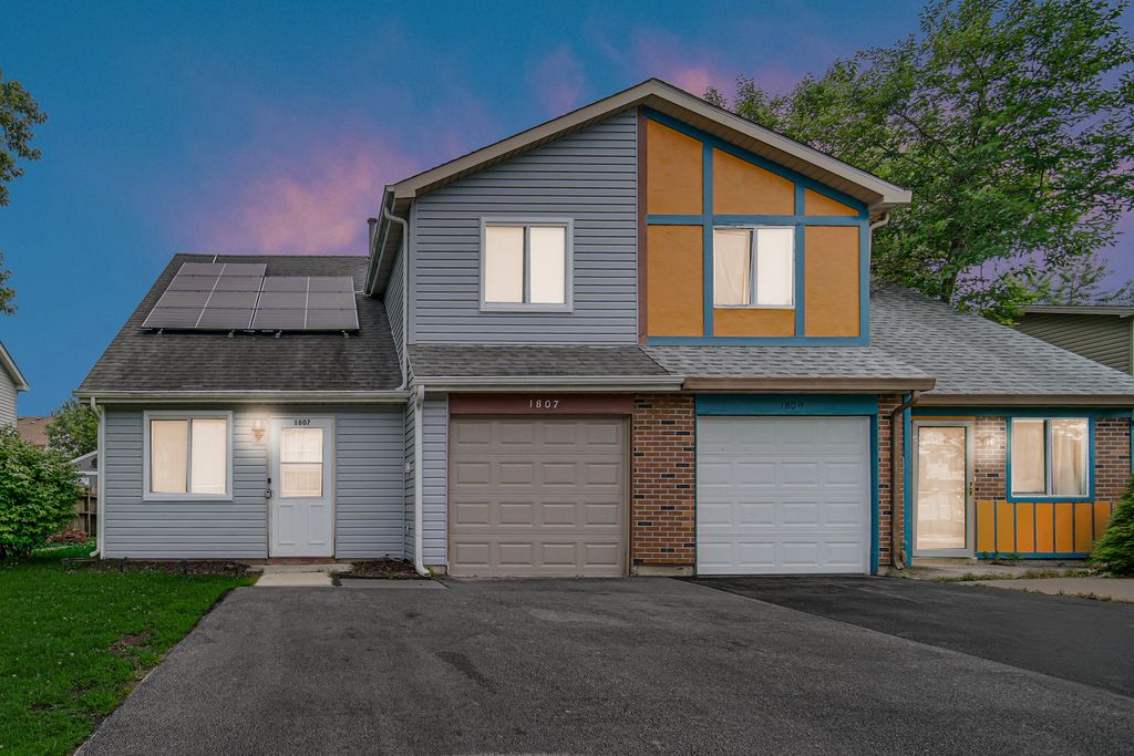 1807 Whitney Drive, Hanover Park, IL 60133