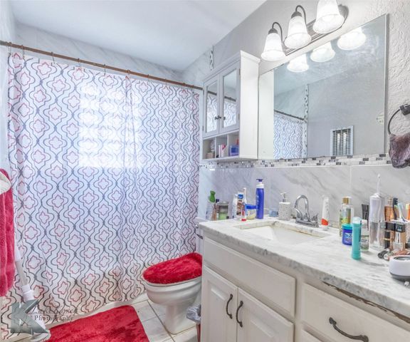 4609 N 2nd Street, Abilene, TX 79603