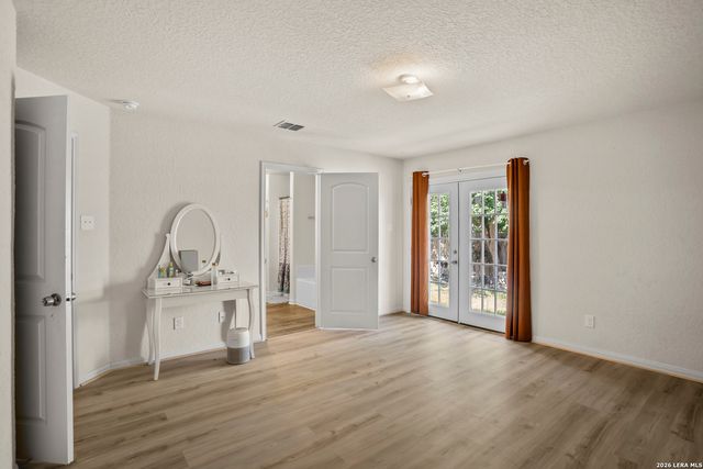 6627 Luckey Square, San Antonio, TX 78252