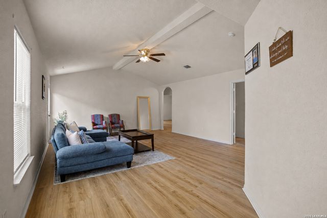 6627 Luckey Square, San Antonio, TX 78252