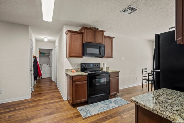 6627 Luckey Square, San Antonio, TX 78252