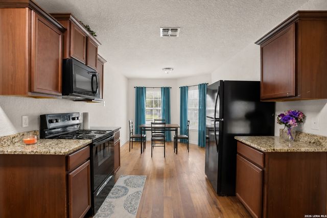 6627 Luckey Square, San Antonio, TX 78252