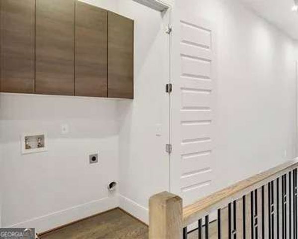 223 16th Street NW 8, Atlanta, GA 30363