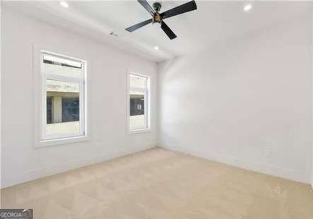 223 16th Street NW 8, Atlanta, GA 30363