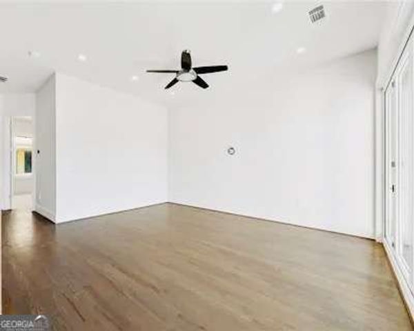 223 16th Street NW 8, Atlanta, GA 30363