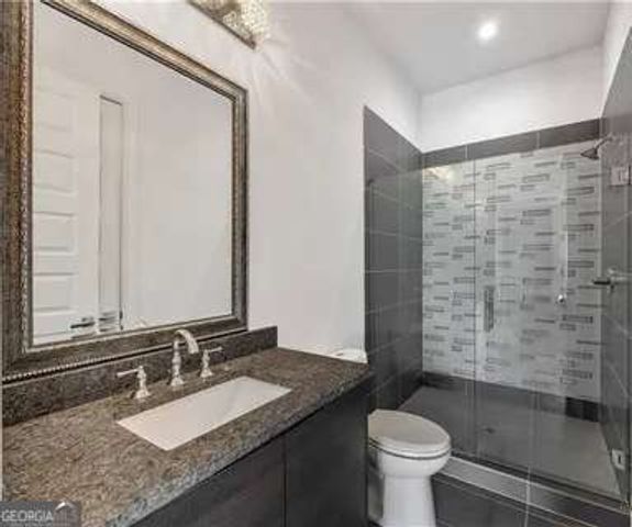 223 16th Street NW 8, Atlanta, GA 30363