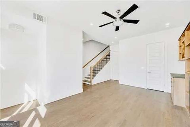 223 16th Street NW 8, Atlanta, GA 30363