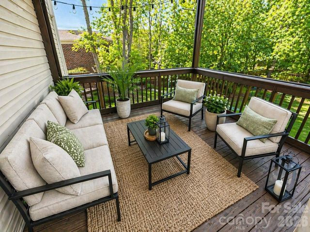 1675 Sanridge Wind Lane, Charlotte, NC 28262