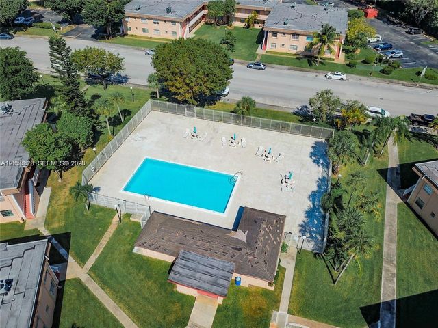12830 SW 43rd Dr 163-B, Miami, FL 33175