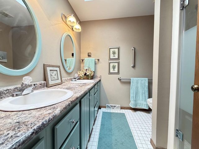 E2672 Remington Drive, La Valle, WI 53941