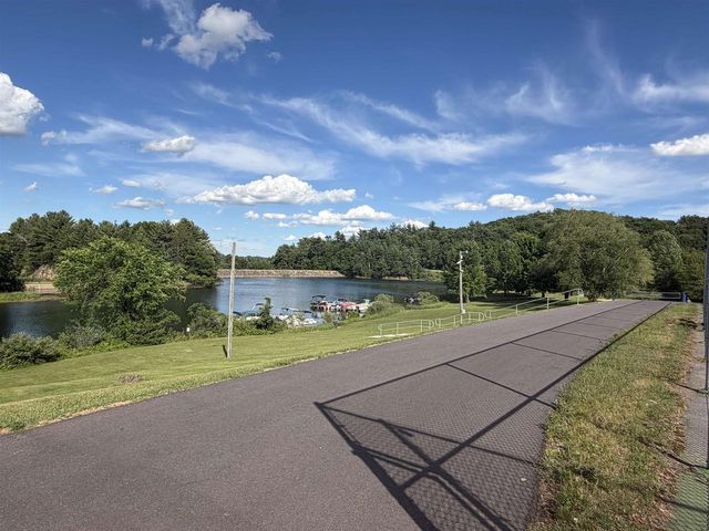 E2672 Remington Drive, La Valle, WI 53941