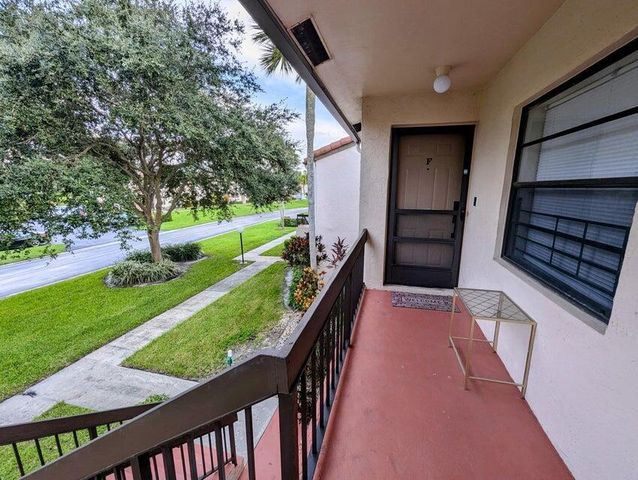 21362 Juego Circle 33f, Boca Raton, FL 33433