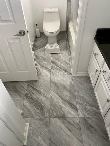 2435 SWEETWATER CC PLACE DRIVE, Apopka, FL 32712