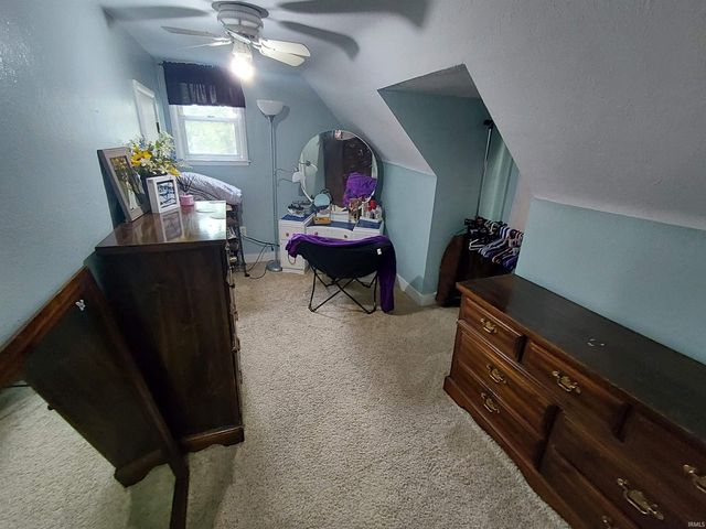 100 S Jackson Street, Millersburg, IN 46543