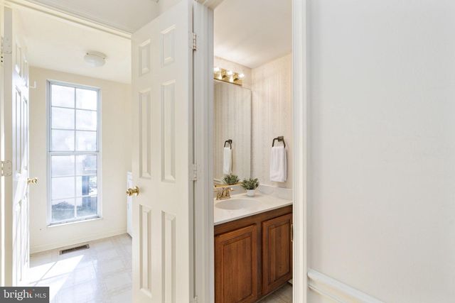 4015 COOL BROOKE WAY, Alexandria, VA 22306