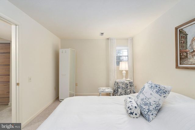 4015 COOL BROOKE WAY, Alexandria, VA 22306