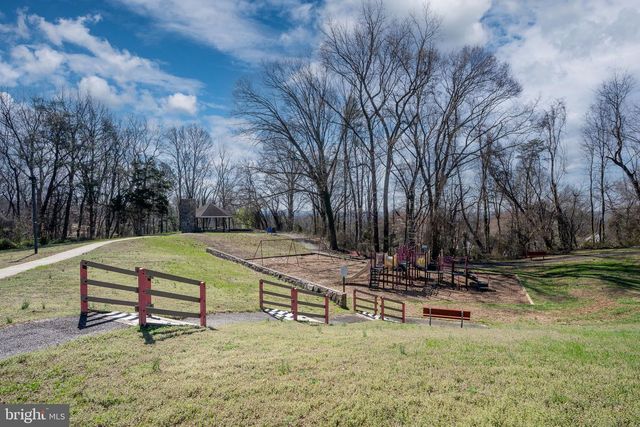 4015 COOL BROOKE WAY, Alexandria, VA 22306