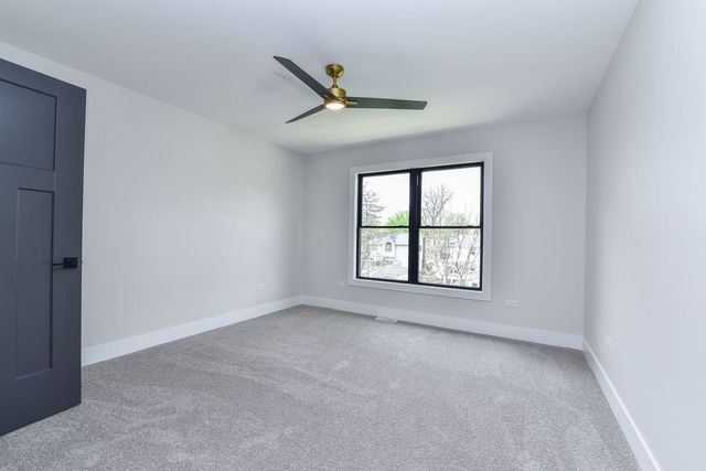 4600 Sterling Road, Downers Grove, IL 60515