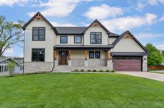 4600 Sterling Road, Downers Grove, IL 60515