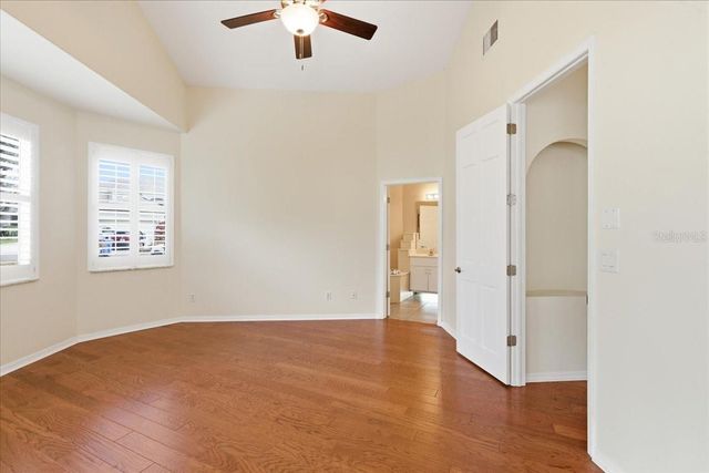 5205 FAIRWAY ONE DRIVE, Valrico, FL 33596