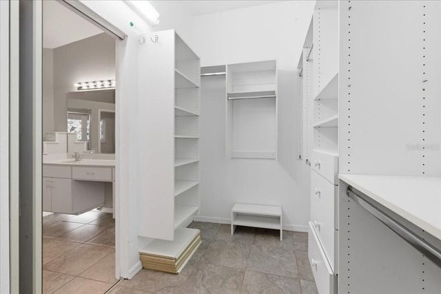 5205 FAIRWAY ONE DRIVE, Valrico, FL 33596