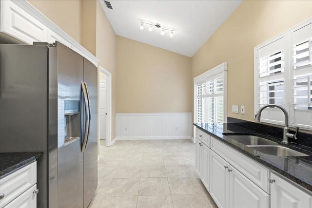 5205 FAIRWAY ONE DRIVE, Valrico, FL 33596