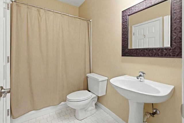 5205 FAIRWAY ONE DRIVE, Valrico, FL 33596