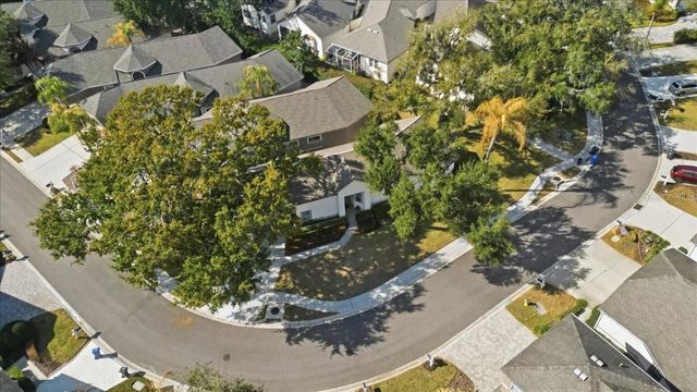 5205 FAIRWAY ONE DRIVE, Valrico, FL 33596