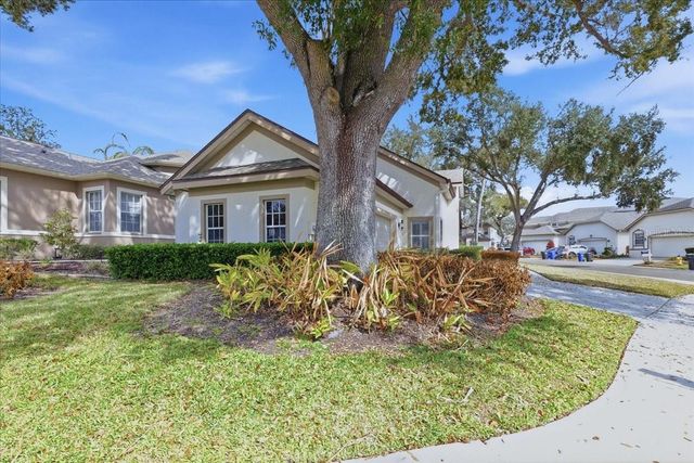 5205 FAIRWAY ONE DRIVE, Valrico, FL 33596