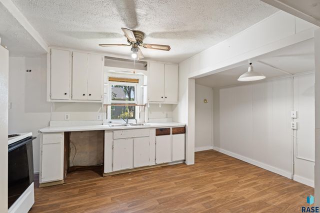 400 Chicago Ave N Avenue N, Sioux Falls, SD 57103