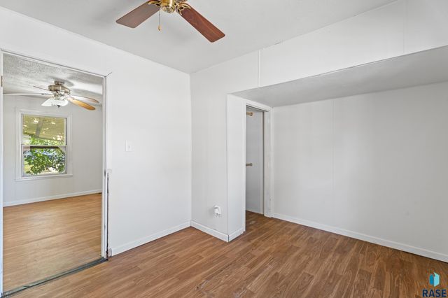 400 Chicago Ave N Avenue N, Sioux Falls, SD 57103