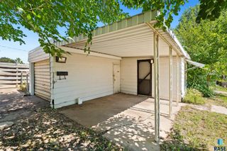 400 Chicago Ave N Avenue N, Sioux Falls, SD 57103