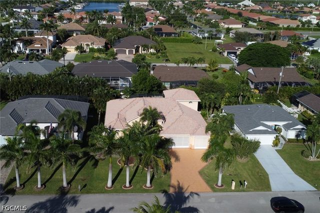 4918 SW 27th AVE, Cape Coral, FL 33914