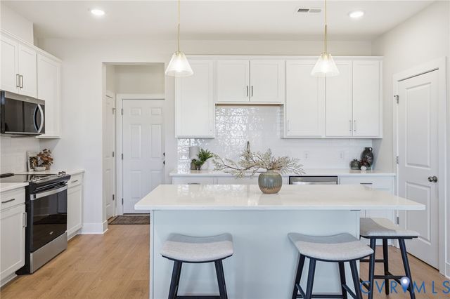 333 Heights Ridge Aly, Midlothian, VA 23113