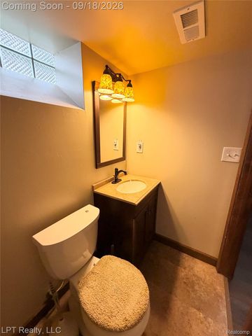 1601 11th Street, Wyandotte, MI 48192