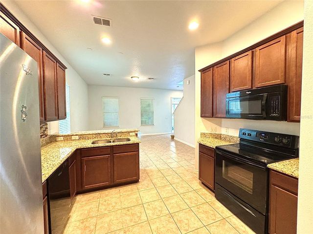 1088 AVILA LANE, Orlando, FL 32803