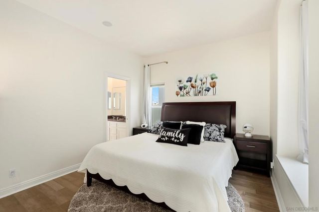 206 2Nd, Huntington Beach, CA 92648