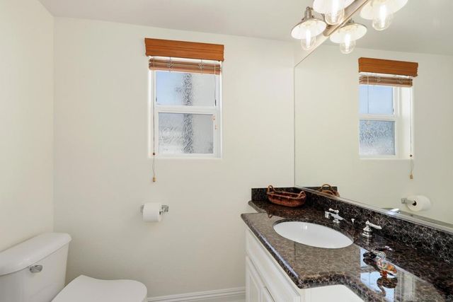 206 2Nd, Huntington Beach, CA 92648