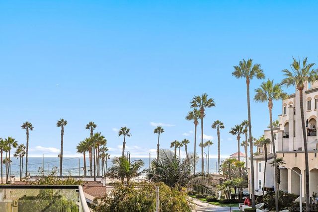 206 2Nd, Huntington Beach, CA 92648