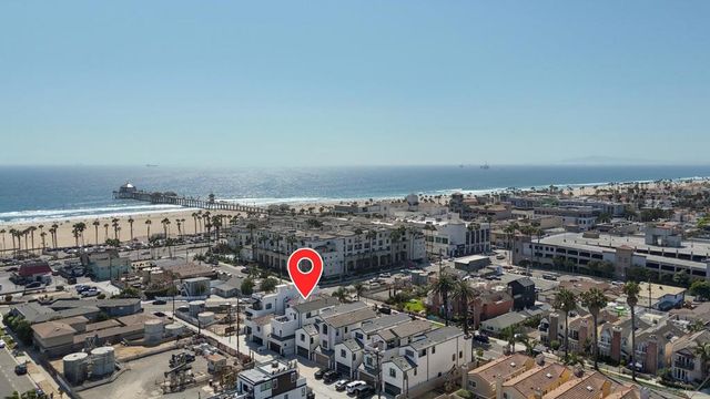 206 2Nd, Huntington Beach, CA 92648