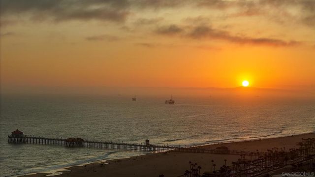 206 2Nd, Huntington Beach, CA 92648